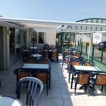 Mobilhome 4 Etoiles - Piscine - Eeebgh Nyaraló