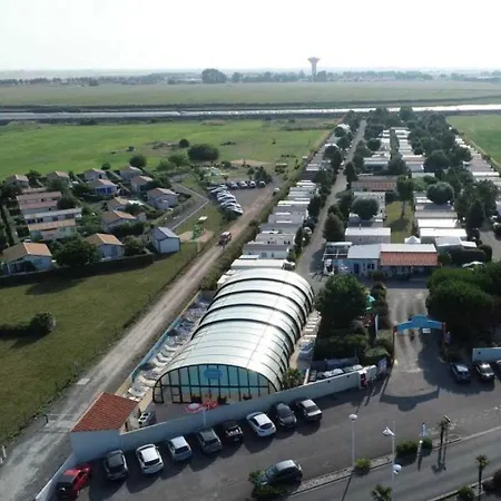 Casa vacanze Mobilhome 4 étoiles - Piscine - Eeebgh La Faute-sur-Mer